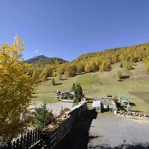 Casa Florin App Giumel Con Vista Sulle Montagne E Sulle Piste Da Sci Appartamento